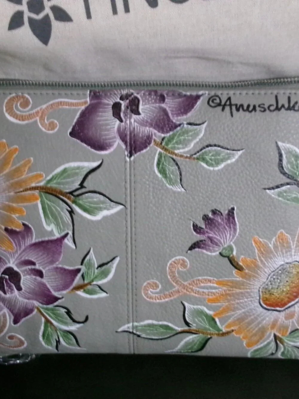NWT Anuschka Garden Llama Hand-Painted Leather Wristlet